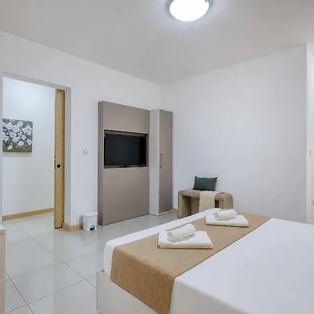 Belmonte Heights Flat 2bdr * Sliema